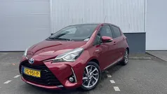 Gebruikt 2017 Toyota Yaris Hybrid Premium Hatchback | € 16.995 (Eerlijke prijs)