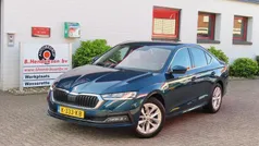 Blauw Gebruikt 2021 Skoda Octavia Business Line Hatchback | € 21.450 (Eerlijke prijs)