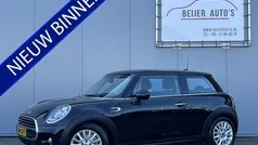 Zwart Gebruikt 2016 Mini Cooper Business Hatchback | € 10.945 (Super prijs)