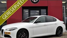 Wit Gebruikt 2019 Alfa Romeo Giulia Veloce Sedan | € 28.445 (Eerlijke prijs)