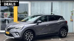 Gebruikt 2023 Renault Captur Techno SUV | € 25.695 (Eerlijke prijs)