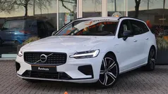Wit Gebruikt 2021 Volvo V60 R-Design Stationwagen | € 26.895 (Goede deal)