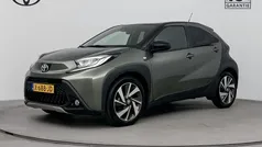 Groen Gebruikt 2023 Toyota Aygo Envy Hatchback | € 20.450 (Eerlijke prijs)