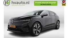 Zwart Gebruikt 2023 Renault Mégane Iconic Hatchback | € 28.895 (Eerlijke prijs)