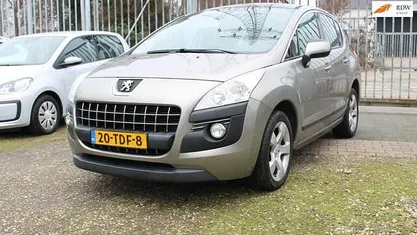 Grijs Occasion 2012 Peugeot 3008 Active Stationwagen | € 4.950 (Eerlijke prijs)