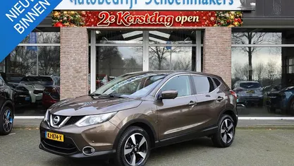 Bruin Gebruikt 2016 Nissan Qashqai N-Connecta SUV | € 13.440 (Eerlijke prijs)