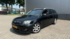 Zwart Gebruikt 2006 Toyota Avensis Executive Stationwagen | € 1.750 (Eerlijke prijs)