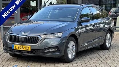 Occasion 2021 Skoda Octavia Business Line Stationwagen | € 16.745 (Eerlijke prijs)