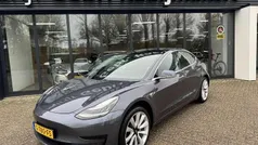 Gebruikt 2019 Tesla Model 3 Standard Range Sedan | € 16.900 (Eerlijke prijs)