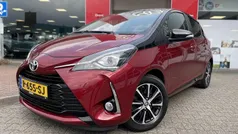 Rood Gebruikt 2019 Toyota Yaris Hatchback | € 16.400 (Eerlijke prijs)