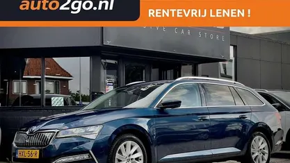 Occasion 2021 Skoda Superb Stationwagen | € 22.900 (Super prijs)