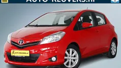 Rood Gebruikt 2013 Toyota Yaris Hatchback | € 11.750 (Eerlijke prijs)
