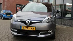 Gebruikt 2015 Renault Scénic III LIMITED MPV | € 7.650 (Eerlijke prijs)