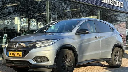 Grijs Occasion 2021 Honda HR-V Sport SUV | € 22.745 (Goede deal)