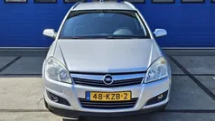 Grijs Gebruikt 2010 Opel Astra Stationwagen | € 2.950 (Eerlijke prijs)