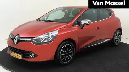 Gebruikt 2015 Renault Clio IV Dynamique Hatchback | € 9.935 (Eerlijke prijs)