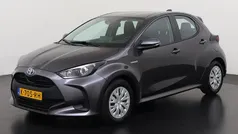 (1g3) Gebruikt 2021 Toyota Yaris Hybrid Active Hatchback | € 20.395 (Eerlijke prijs)