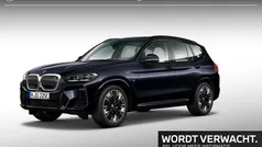 M carbonschwarz Gebruikt 2022 BMW iX3 Executive SUV | € 39.900 (Eerlijke prijs)