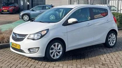 Occasion Opel Karl Innovation 75 PK (55 kW) 2018 Wit Hatchback