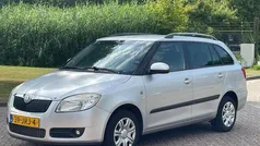 Grijs Gebruikt 2009 Skoda Fabia Tour Stationwagen | € 2.999 (Eerlijke prijs)