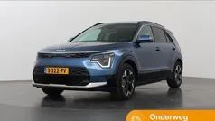 Gebruikt 2023 Kia e-Niro SUV | € 35.435 (Eerlijke prijs)