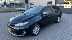 Gebruikt 2014 Toyota Auris Hybrid Stationwagen | € 9.999 (Goede deal)