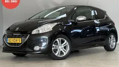 Zwart Gebruikt 2012 Peugeot 208 Allure Hatchback | € 4.450 (Super prijs)