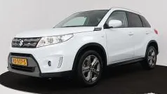 Gebruikt 2017 Suzuki Vitara Exclusive SUV | € 18.745 (Eerlijke prijs)