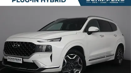 Wit (metallic) Gebruikt 2023 Hyundai Santa Fe Premium SUV | € 44.900 (Eerlijke prijs)