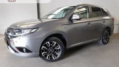 Gebruikt 2015 Mitsubishi Outlander Edition SUV | € 13.900 (Eerlijke prijs)