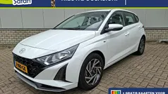 Wit Gebruikt 2024 Hyundai i20 Comfort Hatchback | € 19.885 (Eerlijke prijs)