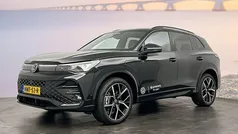 Gebruikt 2025 VW Tiguan R-line Edition SUV | € 57.450 (Eerlijke prijs)