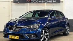 Blauw Gebruikt 2018 Renault Mégane IV Bose Edition Hatchback | € 10.995 (Goede deal)