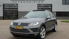 Gebruikt 2017 VW Touareg R-line SUV | € 31.950 (Eerlijke prijs)