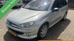 Grijs Gebruikt 2005 Peugeot 206 Quiksilver Stationwagen | € 750 (Super prijs)