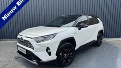 Wit, metallic lak Gebruikt 2021 Toyota RAV4 SUV | € 38.950 (Eerlijke prijs)