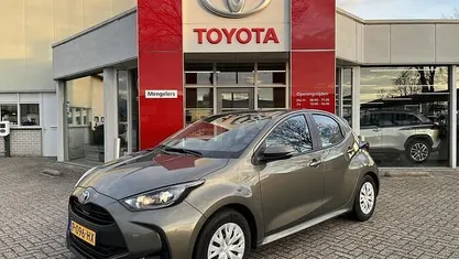 Gebruikt 2022 Toyota Yaris Active Hatchback | € 19.945 (Eerlijke prijs)