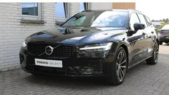 Zwart Gebruikt 2024 Volvo V60 Plus Stationwagen | € 44.950 (Goede deal)