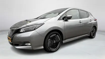 Grijs Occasion 2022 Nissan Leaf N-Connecta Hatchback | € 15.950 (Eerlijke prijs)