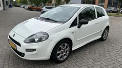 Gebruikt 2015 Fiat Punto Lounge Hatchback | € 5.250 (Eerlijke prijs)