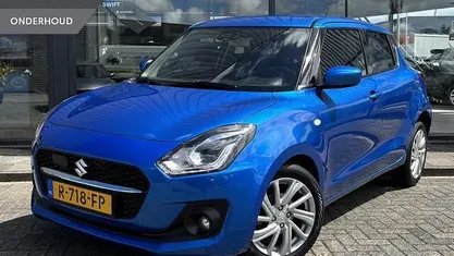 Blauw Gebruikt 2022 Suzuki Swift Hatchback | € 15.900 (Eerlijke prijs)