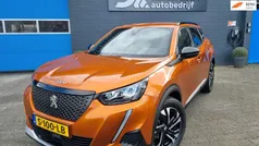 Oranje Gebruikt 2023 Peugeot 2008 Allure SUV | € 22.950 (Eerlijke prijs)