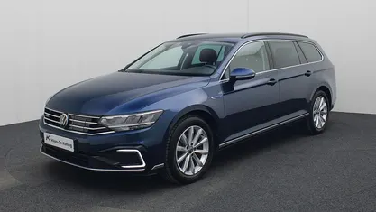 Blauw Occasion 2022 VW Passat Business Stationwagen | € 23.880 (Eerlijke prijs)