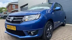 Gebruikt 2013 Dacia Sandero Lauréate Hatchback | € 5.350 (Eerlijke prijs)