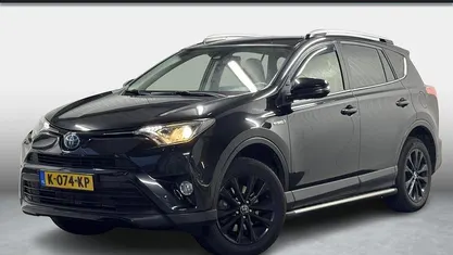 Gebruikt 2017 Toyota RAV4 Hybrid Style SUV | € 21.450 (Eerlijke prijs)
