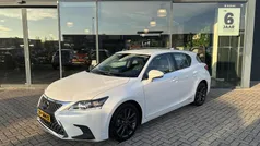 Gebruikt 2019 Lexus CT200h Hatchback | € 19.190 (Eerlijke prijs)