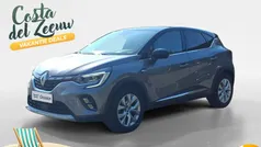 Cassiopeiagrijs met dak in ste Gebruikt 2021 Renault Captur Intens SUV | € 19.935 (Eerlijke prijs)
