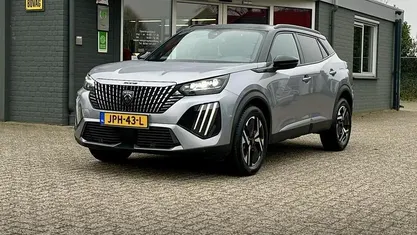 Occasion Peugeot 2008 GT 136 PK (100 kW) 2025 Grijs SUV