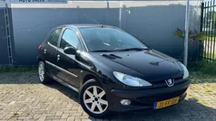 Gebruikt 2000 Peugeot 206 | € 1.249 (Eerlijke prijs)