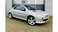 Grijs Gebruikt 2005 Peugeot 206 CC Cabriolet | € 1.499 (Eerlijke prijs)